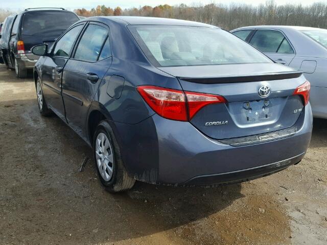 2T1BPRHE6HC781441 - 2017 TOYOTA COROLLA LE 蓝色 照片 3
