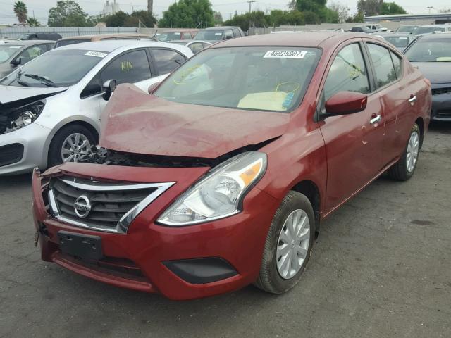 3N1CN7APXGL882166 - 2016 NISSAN VERSA S RED photo 2