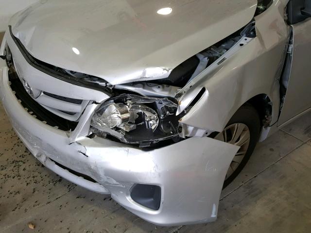 2T1BU4EE4BC705675 - 2011 TOYOTA COROLLA BA SILVER photo 9