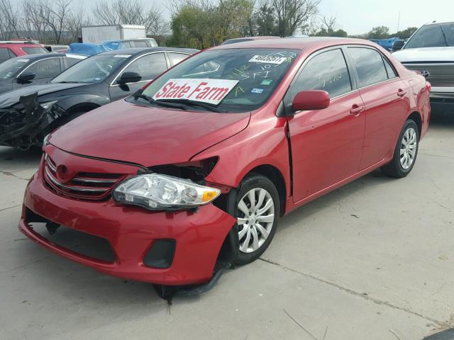 5YFBU4EEXDP212179 - 2013 TOYOTA COROLLA BA RED photo 2