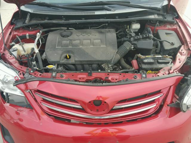 5YFBU4EEXDP212179 - 2013 TOYOTA COROLLA BA RED photo 7