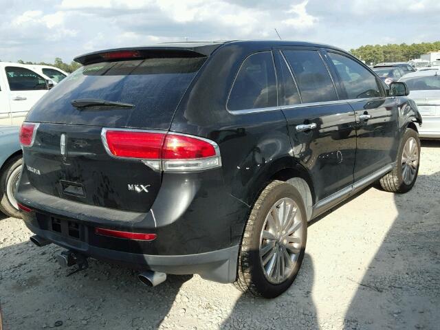 2LMDJ6JK9BBJ30796 - 2011 LINCOLN MKX BLACK photo 4