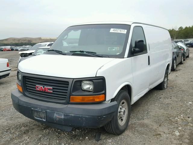 1GTGG25V171143196 - 2007 GMC SAVANA G25 WHITE photo 2