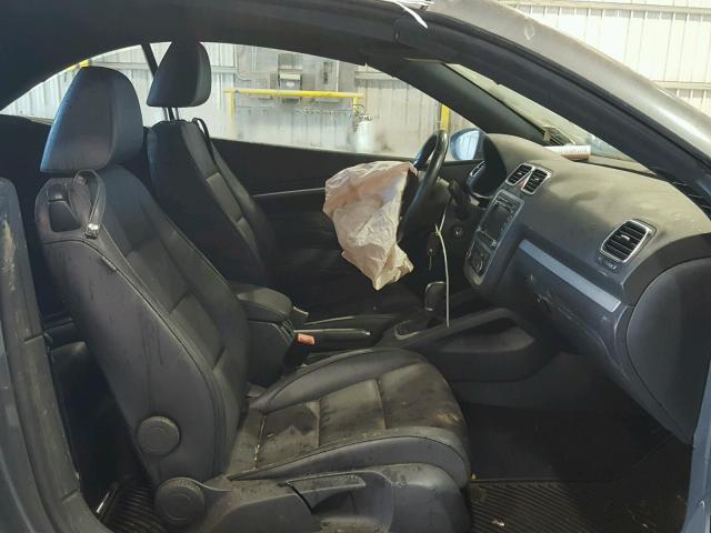 WVWBW7AH9CV003989 - 2012 VOLKSWAGEN EOS KOMFOR გრაფიტი ფოტო 5