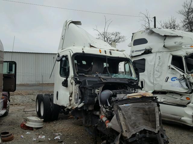 3AKJGEDV5FDGJ2497 - 2015 FREIGHTLINER CASCADIA 1 WHITE photo 1