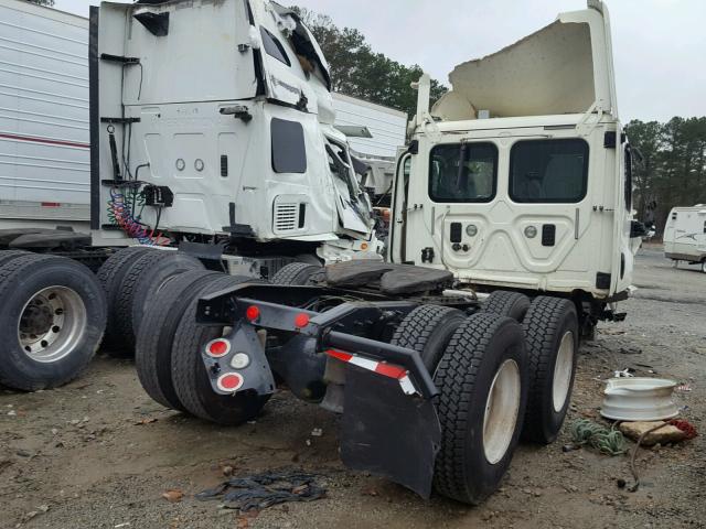 3AKJGEDV5FDGJ2497 - 2015 FREIGHTLINER CASCADIA 1 WHITE photo 4
