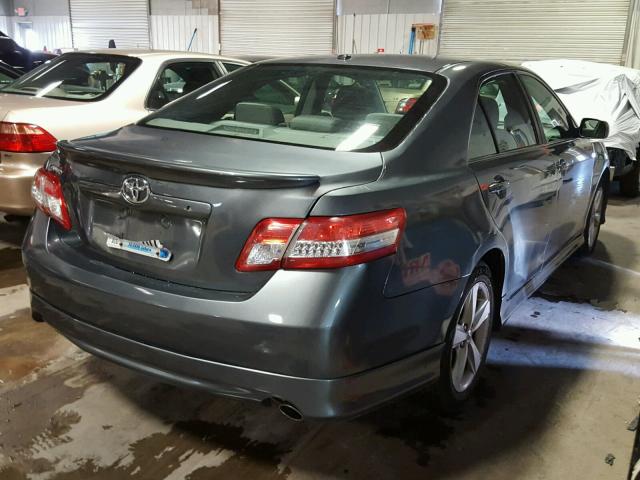 4T1BF3EK5BU187567 - 2011 TOYOTA CAMRY GRAY photo 4