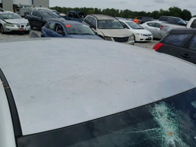 1G1ZB5E00CF169467 - 2012 CHEVROLET MALIBU LS Gümüş foto 9