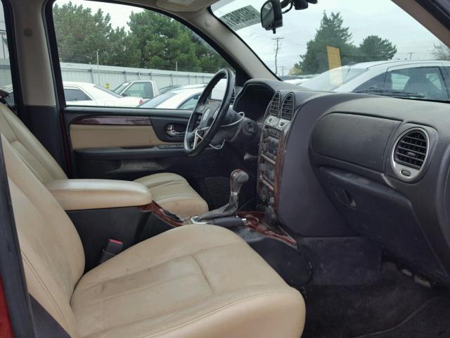 1GKDT13S052291188 - 2005 GMC ENVOY BURGUNDY photo 5