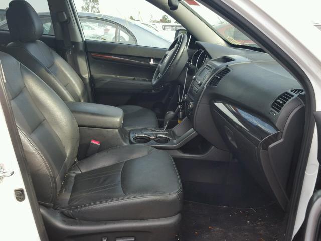 5XYKU4A20DG377819 - 2013 KIA SORENTO EX Ağ foto 5