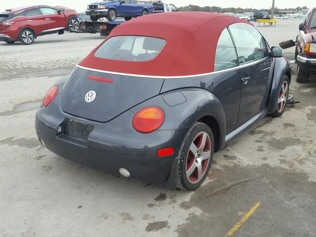 3VWCM31Y65M352038 - 2005 VOLKSWAGEN NEW BEETLE GRAY photo 4