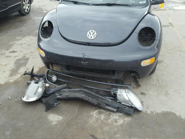 3VWCM31Y65M352038 - 2005 VOLKSWAGEN NEW BEETLE ნაცრისფერი ფოტო 9