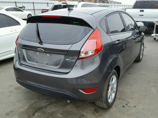 3FADP4EJ6GM154912 - 2016 FORD FIESTA SE CHARCOAL photo 4