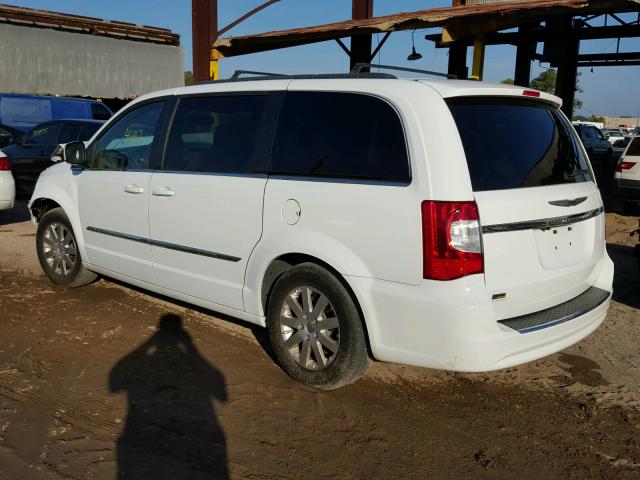 2C4RC1BG1GR230158 - 2016 CHRYSLER TOWN & COU WHITE photo 3