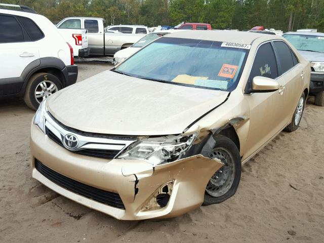 4T1BF1FK2CU030258 - 2012 TOYOTA CAMRY BASE GOLD photo 2