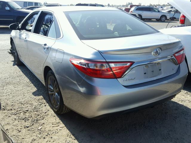 4T1BF1FK5FU026726 - 2015 TOYOTA CAMRY LE SILVER photo 3