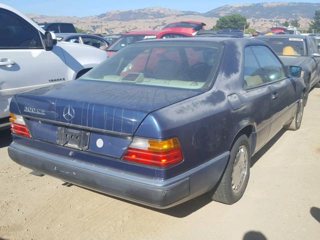 WDBEA51D7LB256029 - 1990 MERCEDES-BENZ 300 CE BLUE photo 4