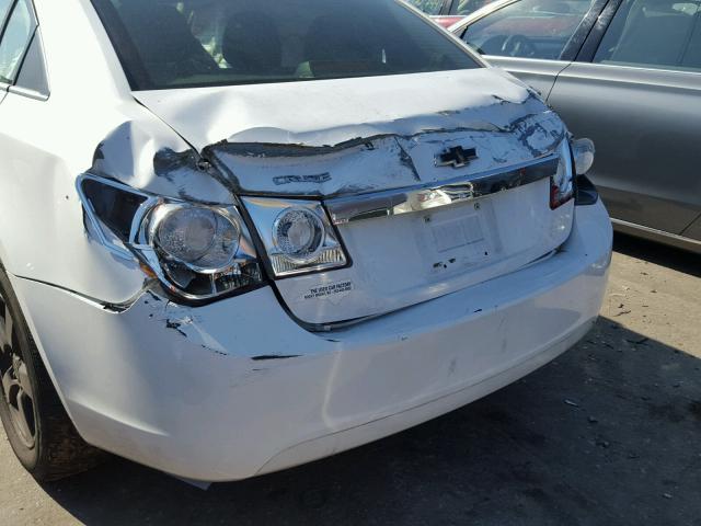 1G1PE5SC4C7104743 - 2012 CHEVROLET CRUZE LT WHITE photo 9