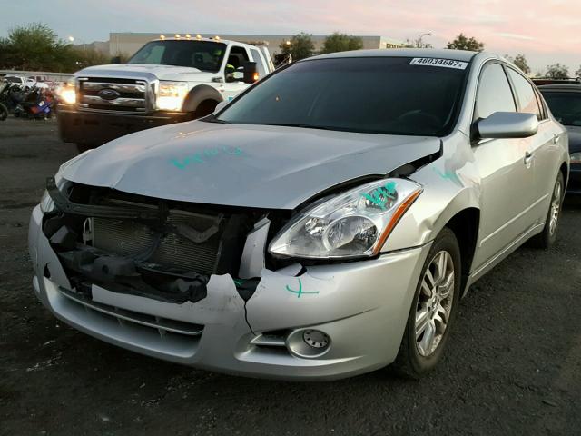 1N4AL2AP4CN516507 - 2012 NISSAN ALTIMA BAS SILVER photo 2