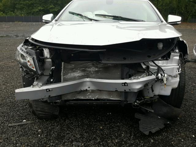 2G1125S38J9153664 - 2018 CHEVROLET IMPALA PRE ვერცხლისფერი ფოტო 9