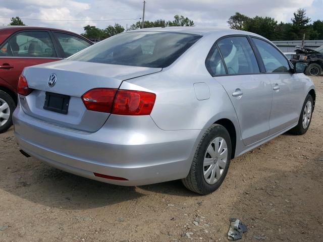 3VW2K7AJ6EM224331 - 2014 VOLKSWAGEN JETTA BASE SILVER photo 4