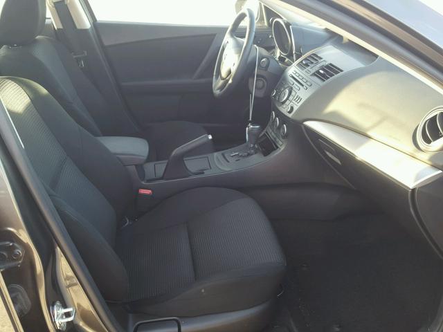JM1BL1V7XD1776910 - 2013 MAZDA 3 I GRAY photo 5