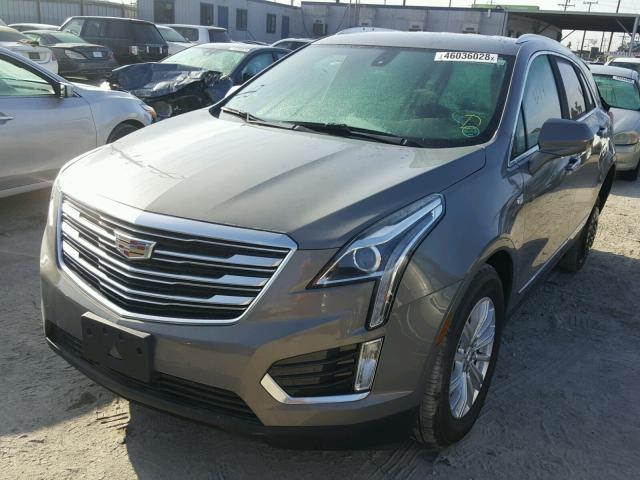 1GYKNARS2HZ248675 - 2017 CADILLAC XT5 SILVER photo 2