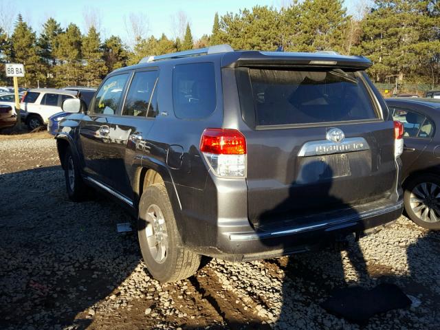 JTEBU5JR4A5031064 - 2010 TOYOTA 4RUNNER SR GRAY photo 3