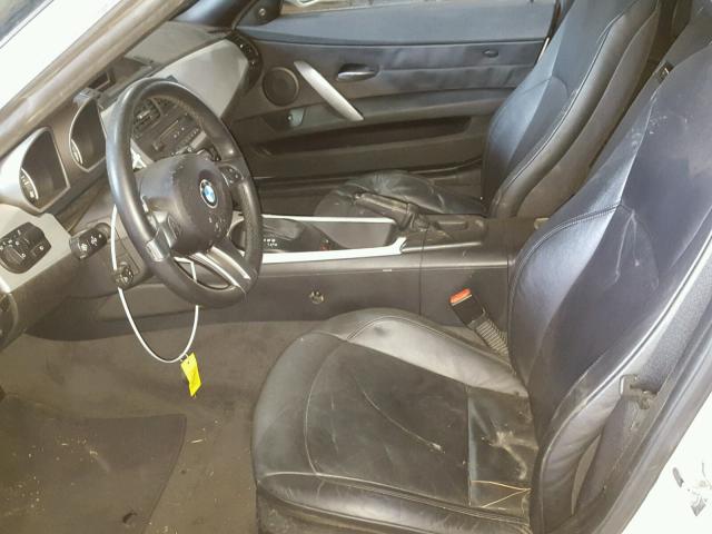 4USBU33507LW72021 - 2007 BMW Z4 SILVER photo 5