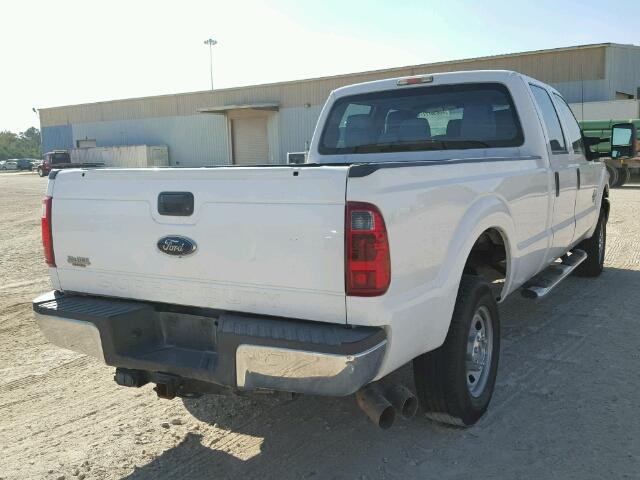 1FT7W2BT7EEA96526 - 2014 FORD F250 SUPER WHITE photo 4