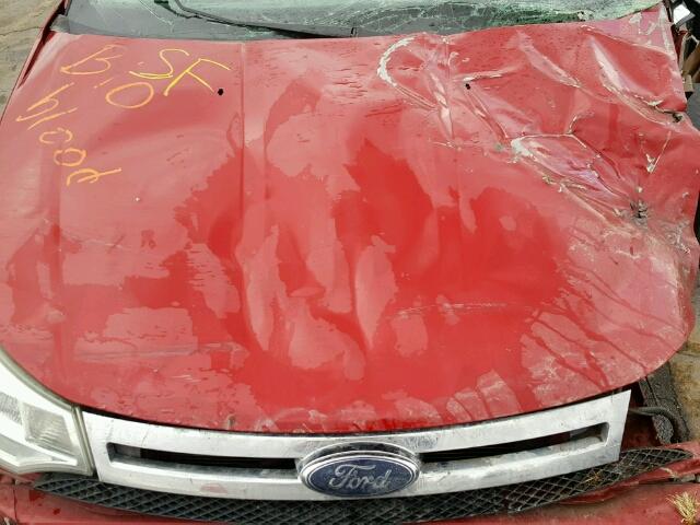 1FAHP3HN2AW164810 - 2010 FORD FOCUS SEL RED photo 7