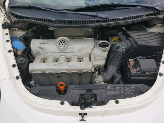 3VWFF31Y27M413430 - 2007 VOLKSWAGEN NEW BEETLE 白色 照片 7