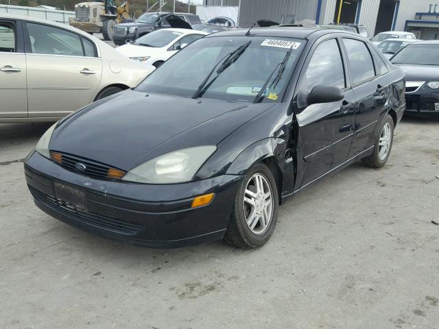 1FAHP34383W288538 - 2003 FORD FOCUS SE C BLACK photo 2