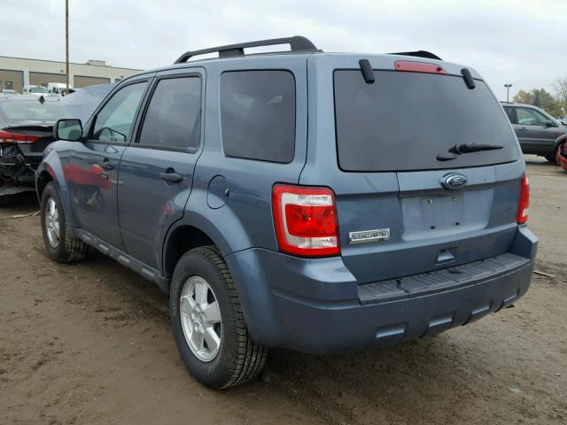 1FMCU9D73BKB52158 - 2011 FORD ESCAPE XLT BLUE photo 3