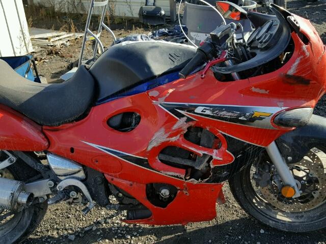 JS1GN79A852100938 - 2005 SUZUKI GSX600 F RED photo 9