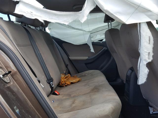 3VW2K7AJ3EM336228 - 2014 VOLKSWAGEN JETTA BASE BROWN photo 6