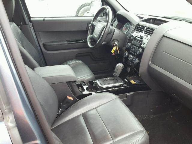 1FMCU9E73CKB40866 - 2012 FORD ESCAPE LIM BLUE photo 5