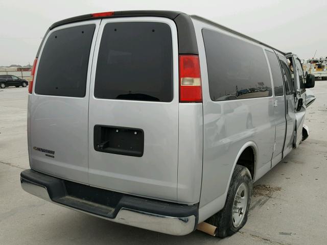 1GAZG1FG4E1175651 - 2014 CHEVROLET EXPRESS G3 SILVER photo 4