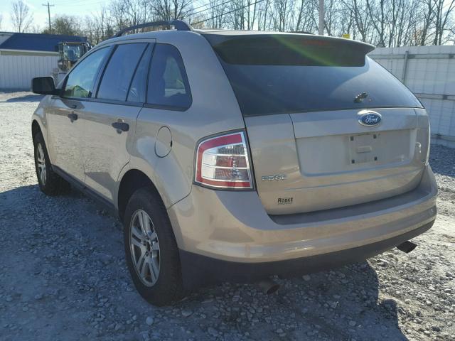 2FMDK46C07BA49837 - 2007 FORD EDGE SE GOLD photo 3