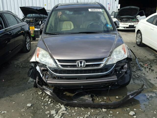 5J6RE4H72AL099612 - 2010 HONDA CR-V EXL BROWN photo 9