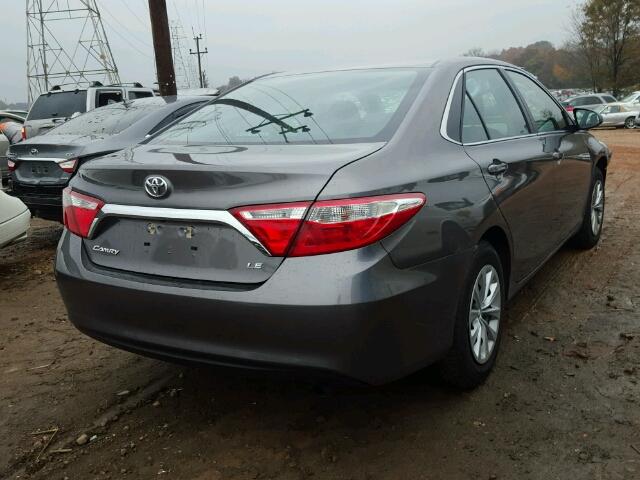 4T1BF1FK8HU803399 - 2017 TOYOTA CAMRY LE GRAY photo 4