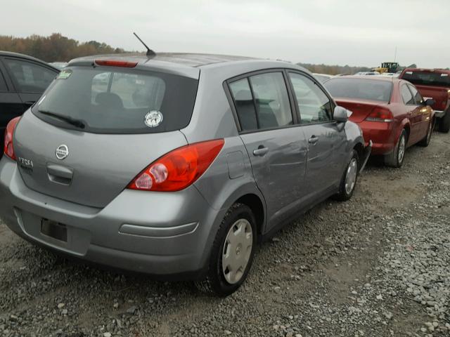 3N1BC13E59L477779 - 2009 NISSAN VERSA S GRAY photo 4