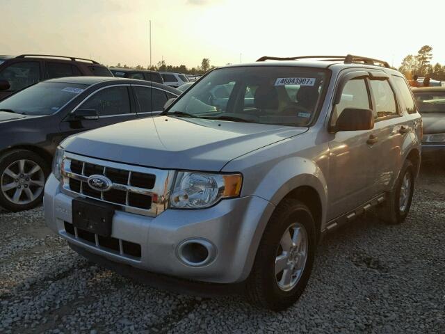 1FMCU0C71CKC43329 - 2012 FORD ESCAPE XLS SILVER photo 2