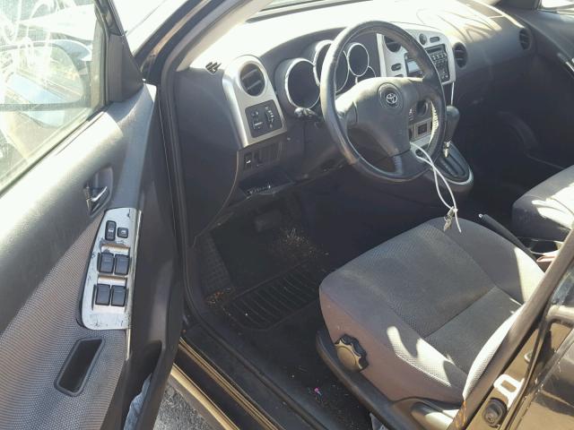 2T1KR32E73C076947 - 2003 TOYOTA MATRIX 黑色 照片 9