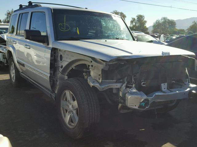1J8HG48K67C598009 - 2007 JEEP COMMANDER SILVER photo 1