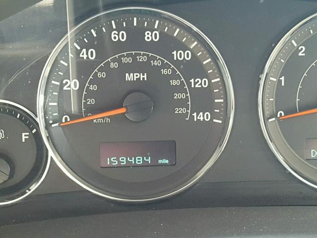 1J8HG48K67C598009 - 2007 JEEP COMMANDER SILVER photo 8