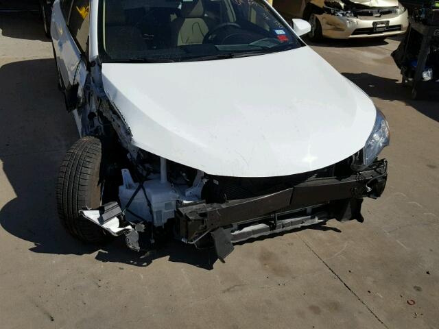 4T4BF1FK2GR531016 - 2016 TOYOTA CAMRY LE 白色 照片 9