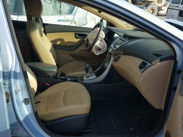 KMHDH4AE9CU493018 - 2012 HYUNDAI ELANTRA GL BLUE photo 5