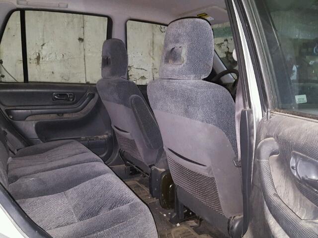 JHLRD28411S019471 - 2001 HONDA CR-V LX SILVER photo 6