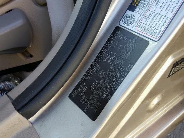 KNAFE221695586617 - 2009 KIA SPECTRA TAN photo 10